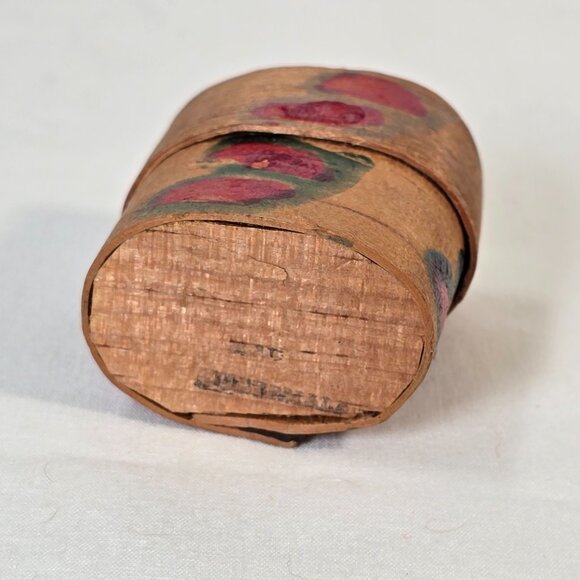 Vintage Guatemalan Worry Dolls Set Handcrafted Folk Art & Painted Box Miniature - Picture 5 of 14